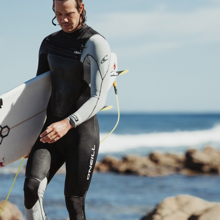Wetsuit Sales Guide SBIA