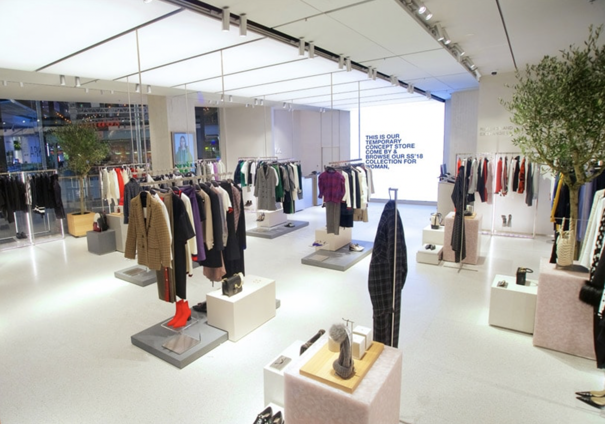 Temporary Design – Pop Up Stores - SBIA